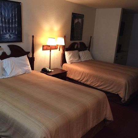Meridian Inn Oklahoma City Airport ภายนอก รูปภาพ